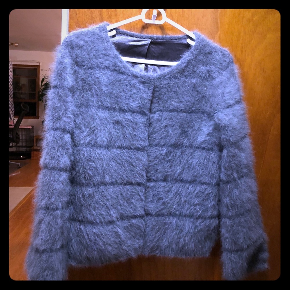 fur coats are suitable for autumn and winter